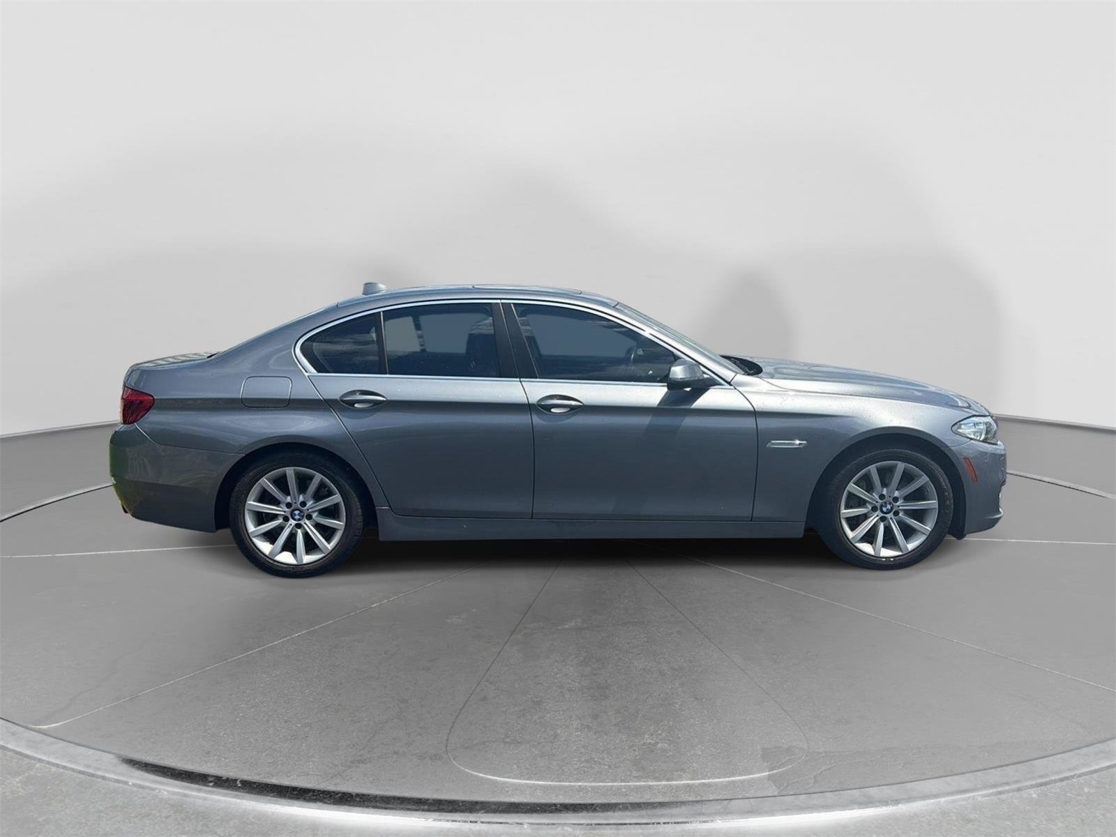 Used 2014 BMW 535i Sedan RWD image 6