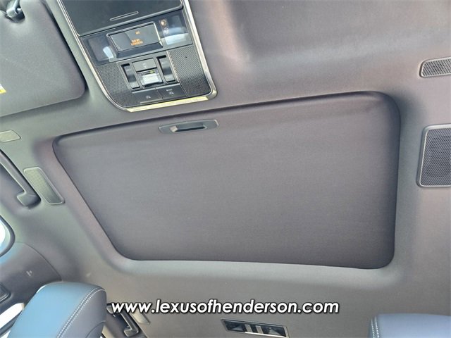 Certified 2025 Lexus LX 600 4WD w/ Appearance Package image 12