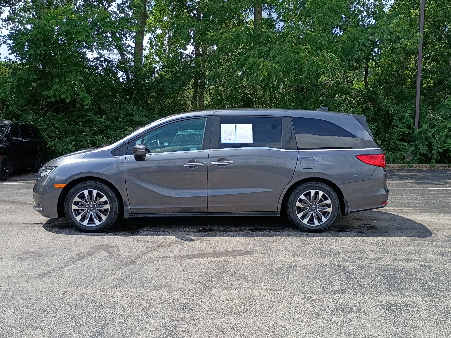 Used 2024 Honda Odyssey EX-L image 6
