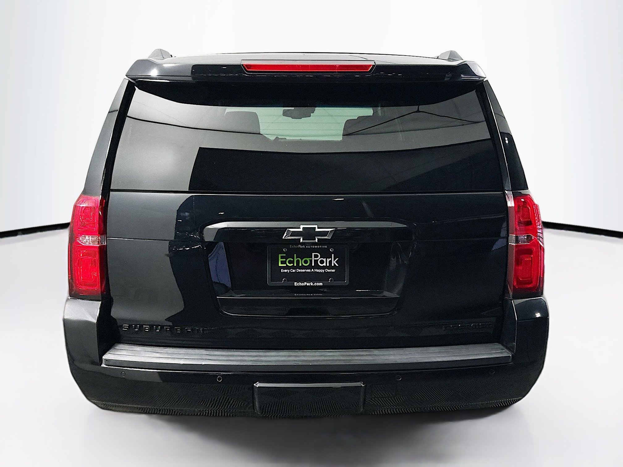 Used 2019 Chevrolet Suburban Premier w/ RST 6.2L Performance Edition AWD/4WD image 7