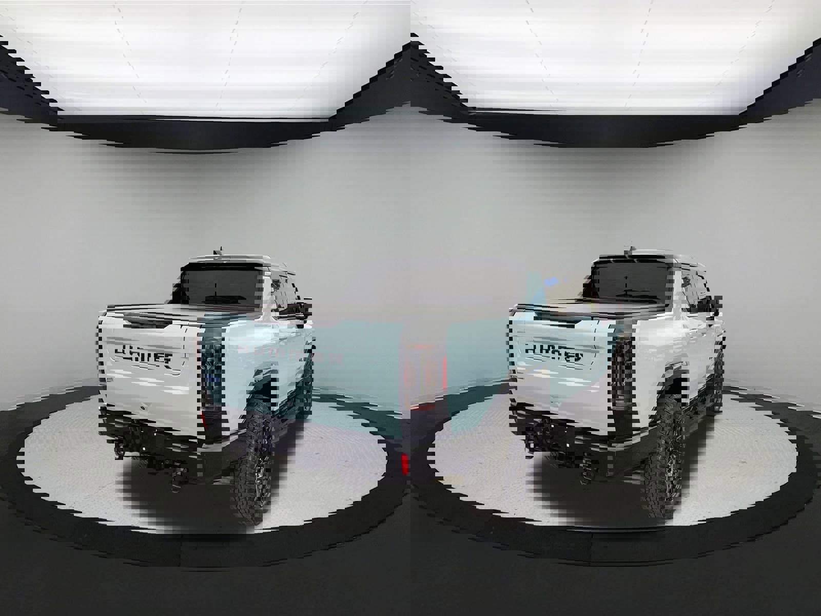 Used 2025 GMC Hummer EV 2X image 8