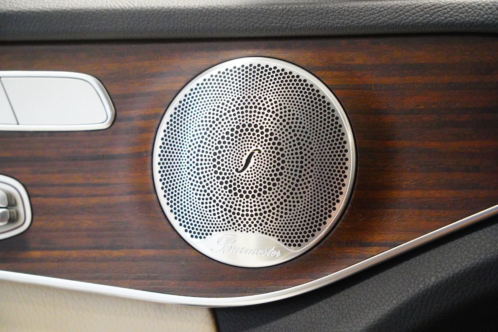 Certified 2020 Mercedes-Benz C 300 4MATIC Sedan image 27