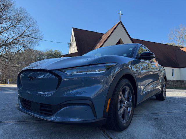 Used 2023 Ford Mustang Mach-E Select image 11