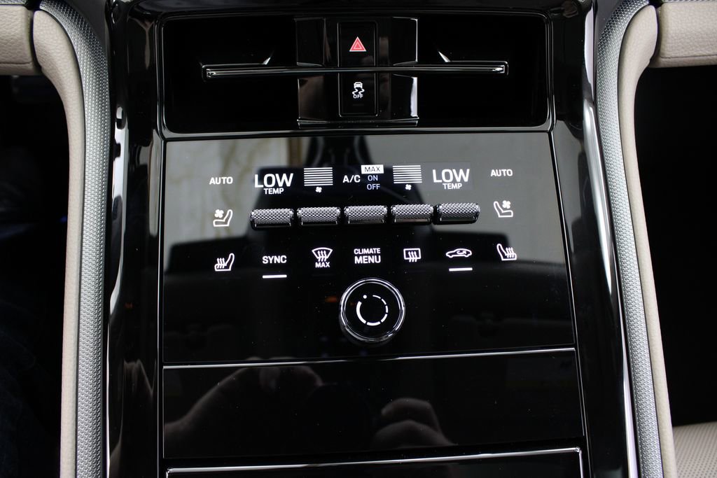 New 2026 Porsche Panamera image 33