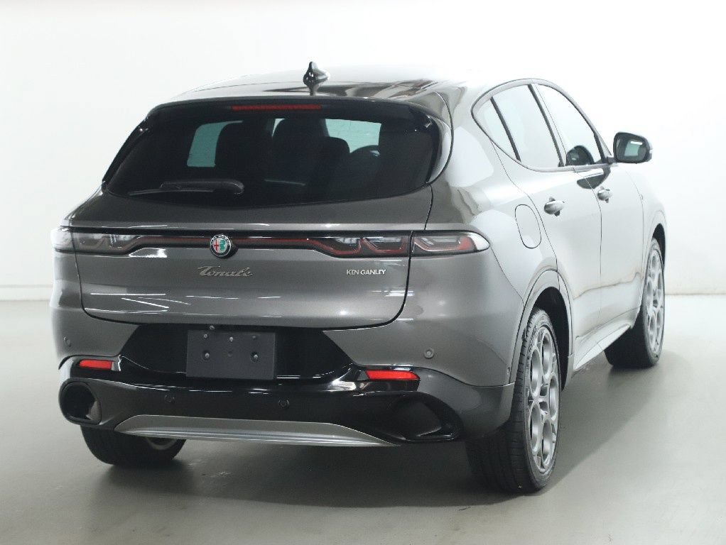 Used 2024 Alfa Romeo Tonale Ti w/ Active Assist Package AWD/4WD image 48