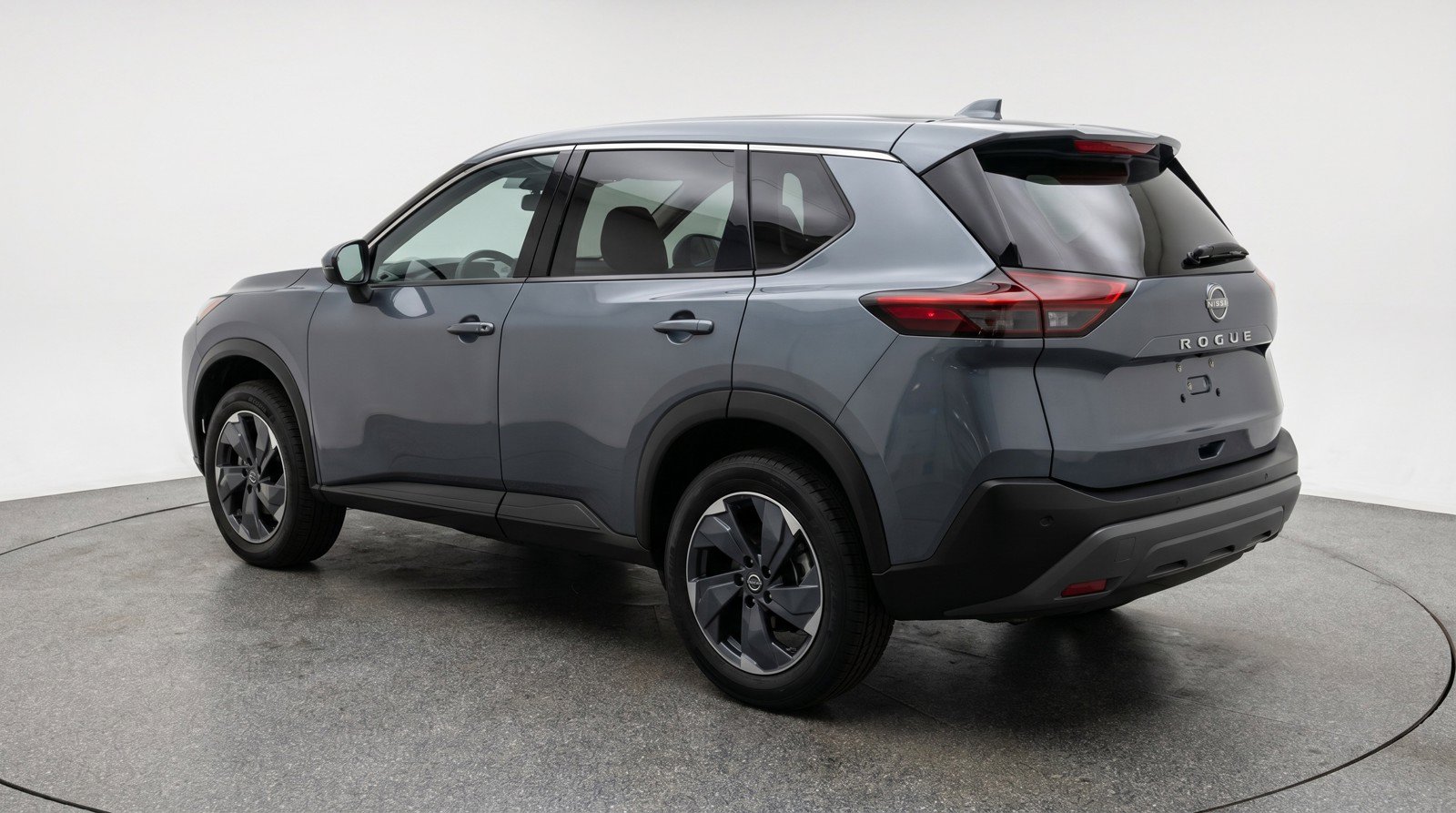 Used 2025 Nissan Rogue SV FWD image 6