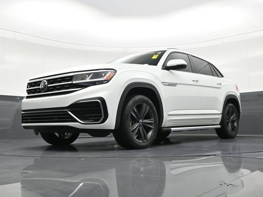 Used 2020 Volkswagen Atlas Cross Sport SE w/ Panoramic Sunroof Package image 28