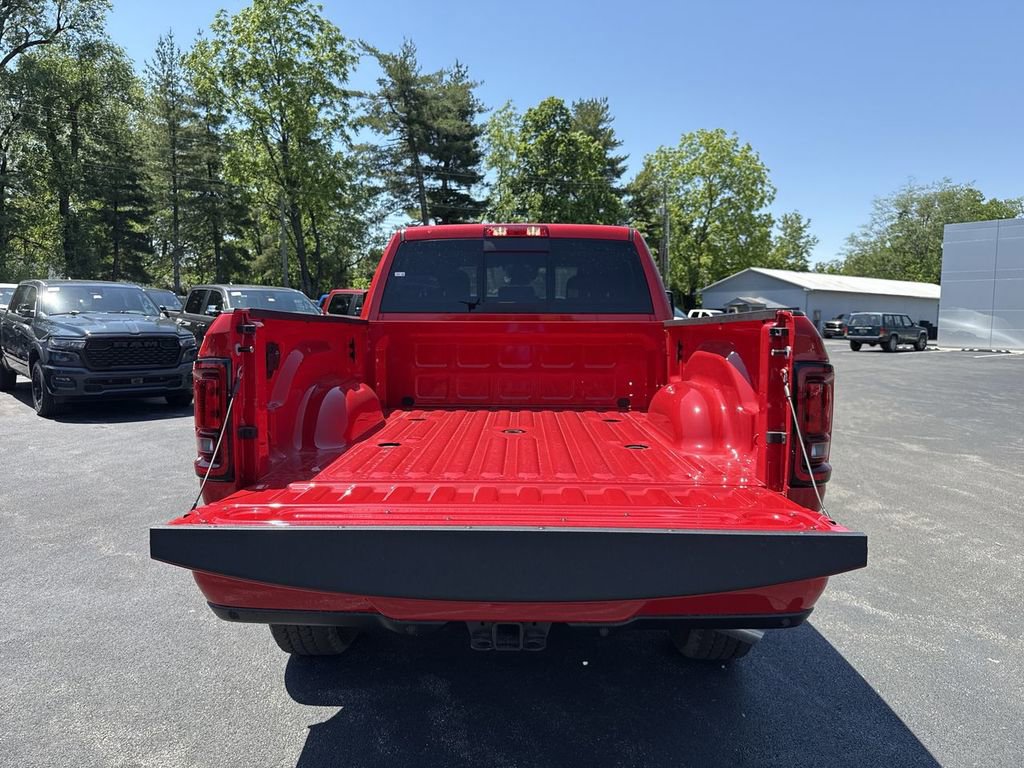 New 2026 RAM 2500 Tradesman AWD/4WD image 17