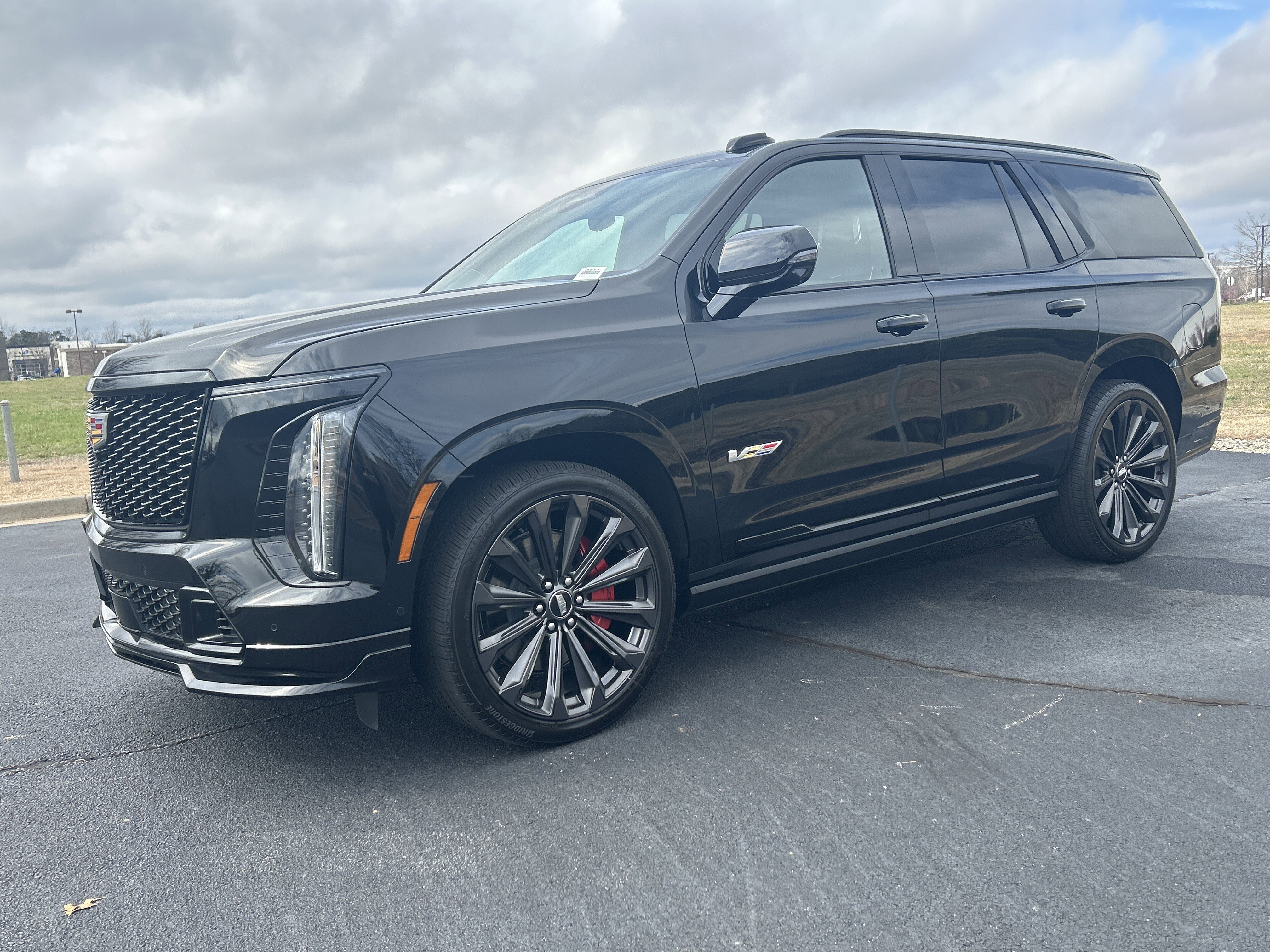 Used 2026 Cadillac Escalade V image 5