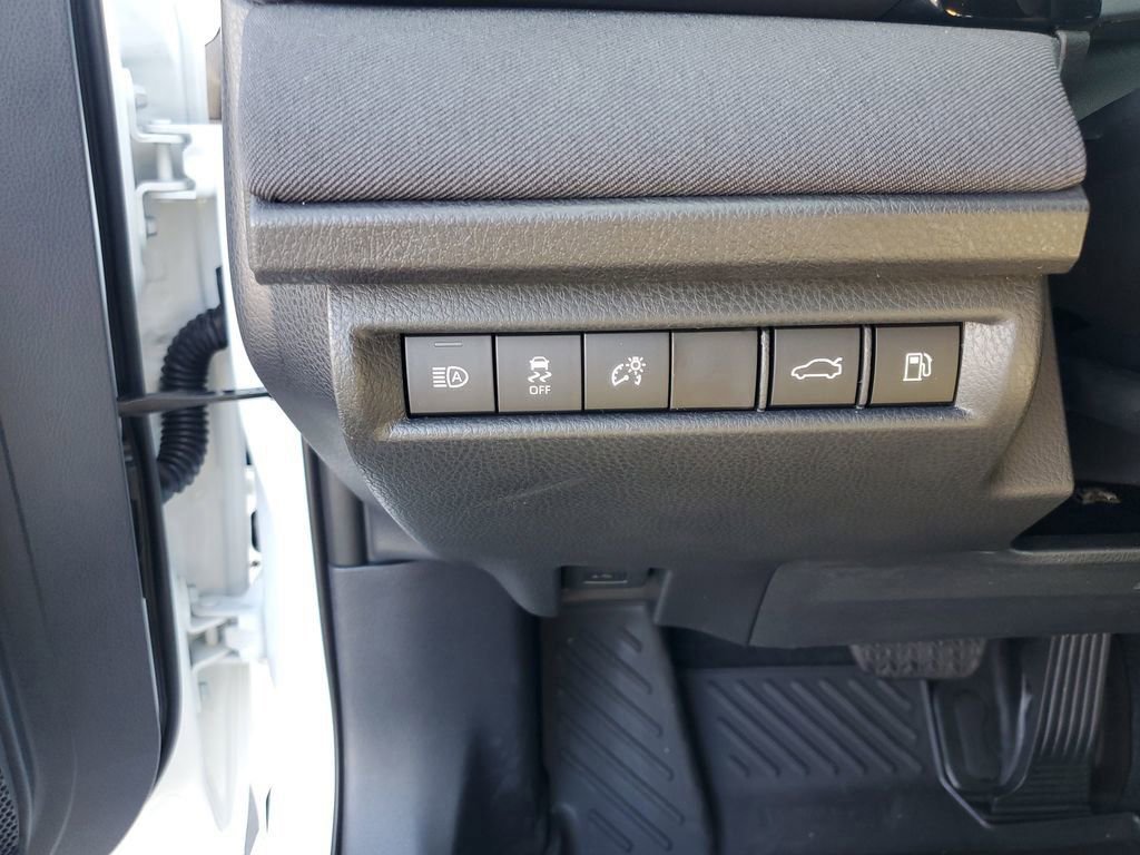 New 2026 Toyota Camry LE image 28