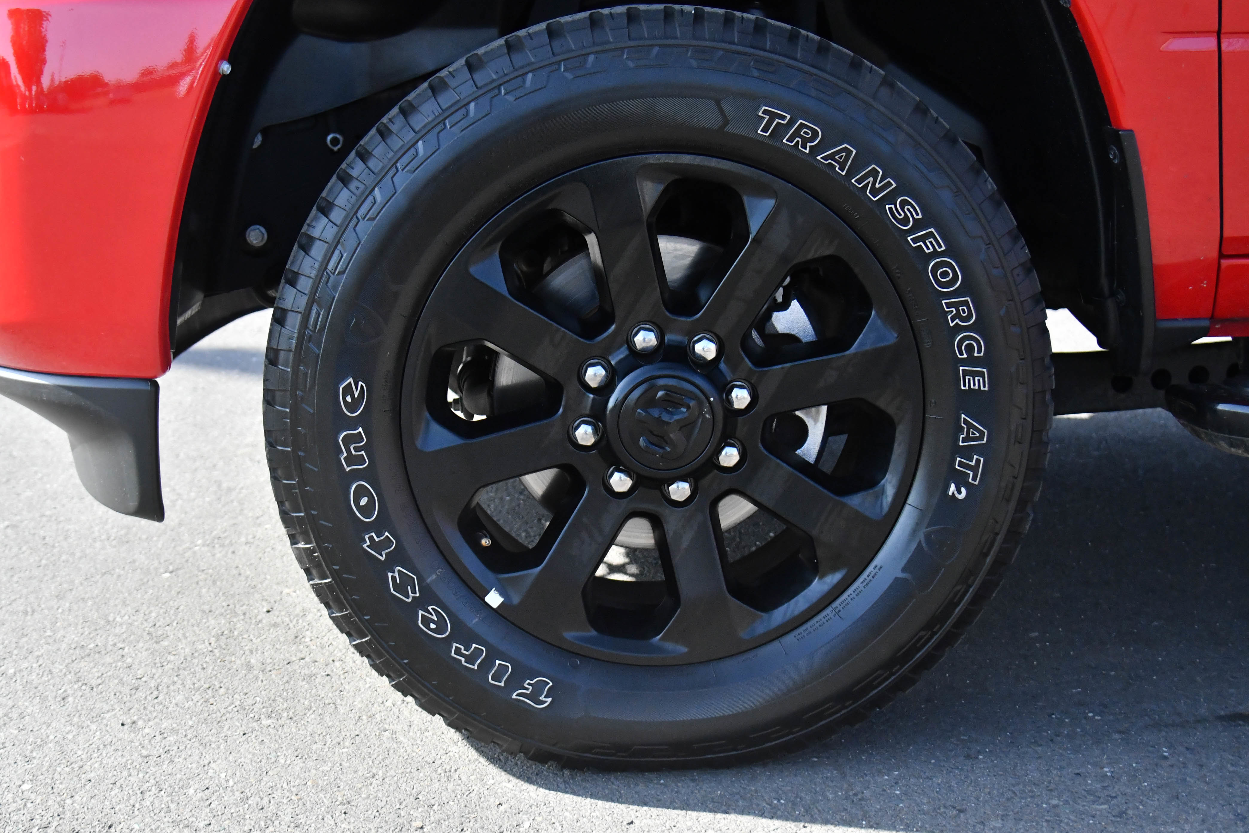 Used 2024 RAM 2500 Big Horn w/ Night Edition AWD/4WD image 12