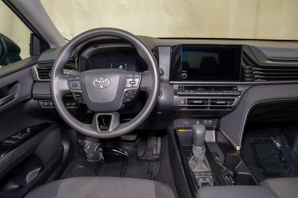 Certified 2025 Toyota Camry LE image 6