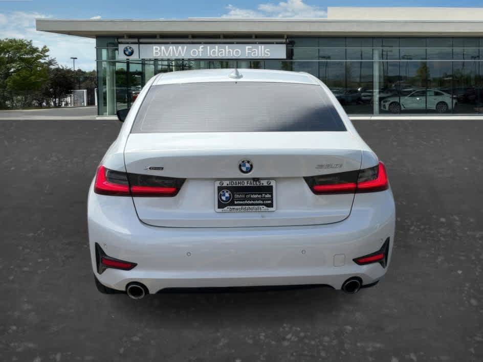 Used 2021 BMW 330i xDrive Sedan AWD/4WD image 6