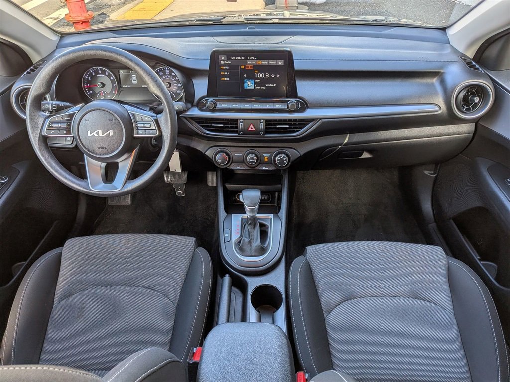 Certified 2022 Kia Forte LXS image 19
