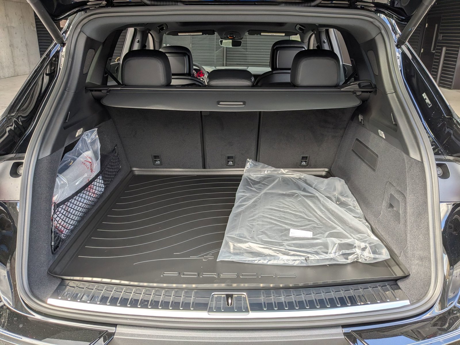 New 2026 Porsche Cayenne AWD/4WD image 23