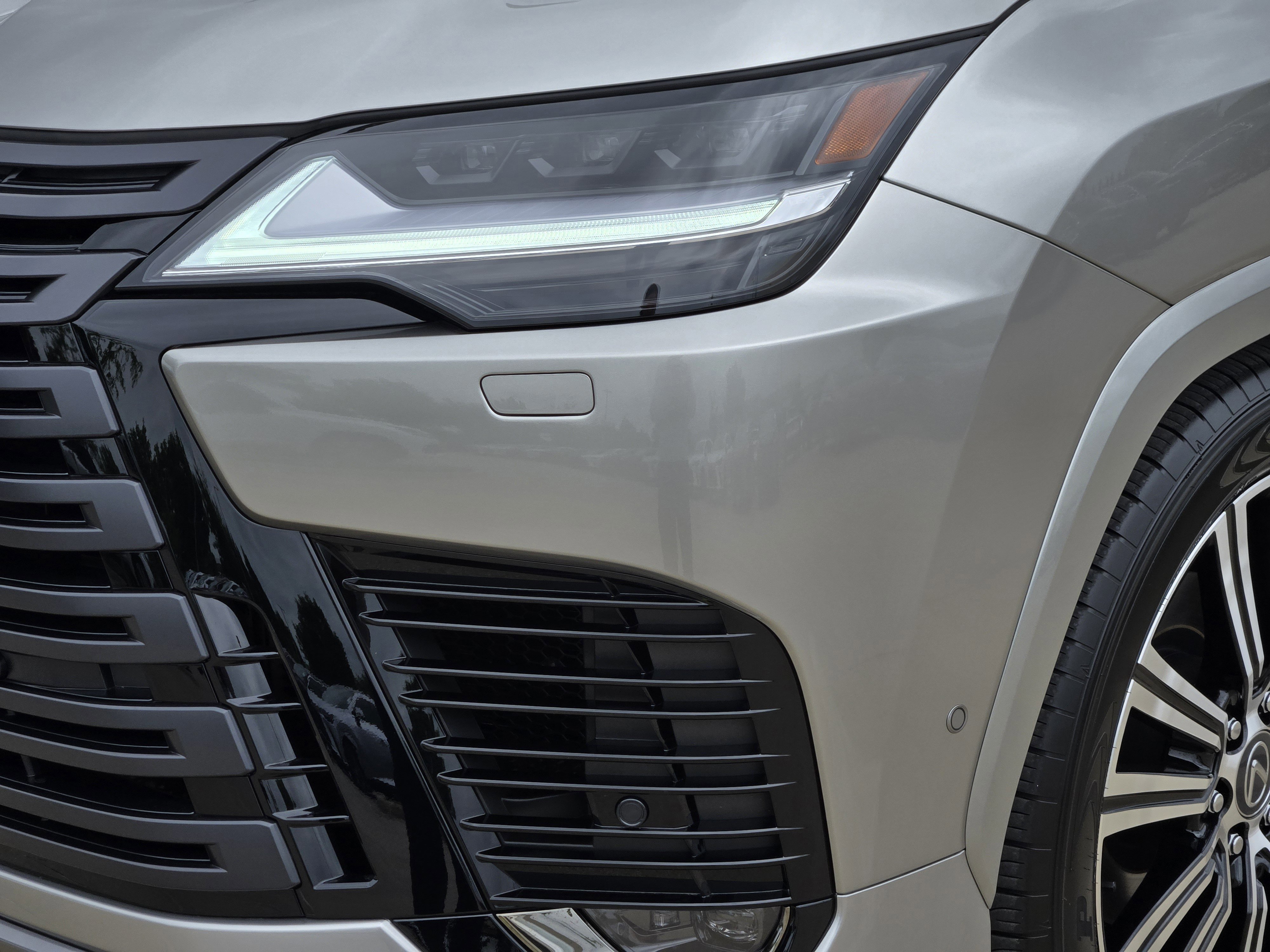 New 2026 Lexus LX 700h Luxury AWD/4WD image 20