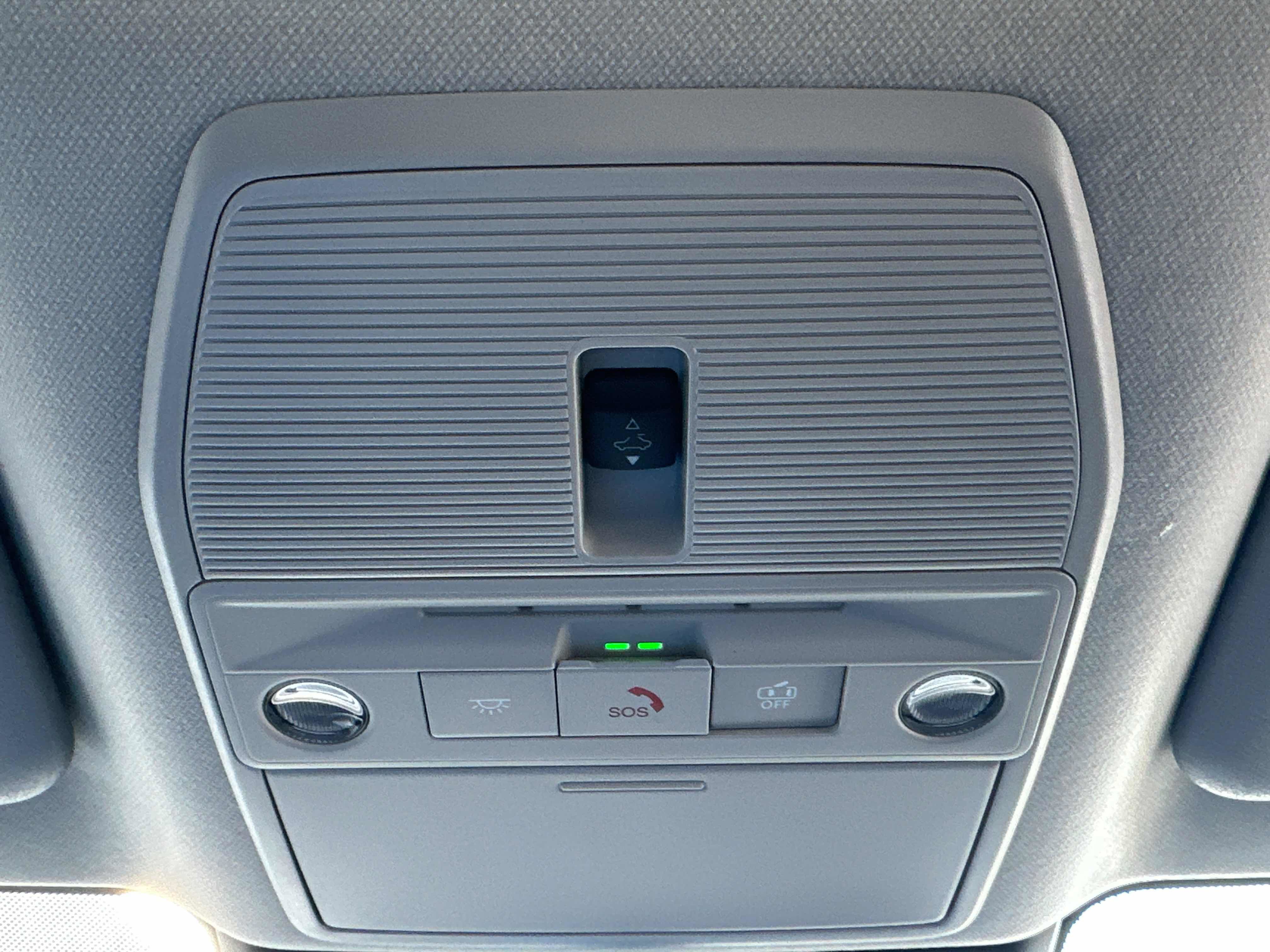 New 2026 Nissan Sentra SR w/ SR Premium Package FWD image 39