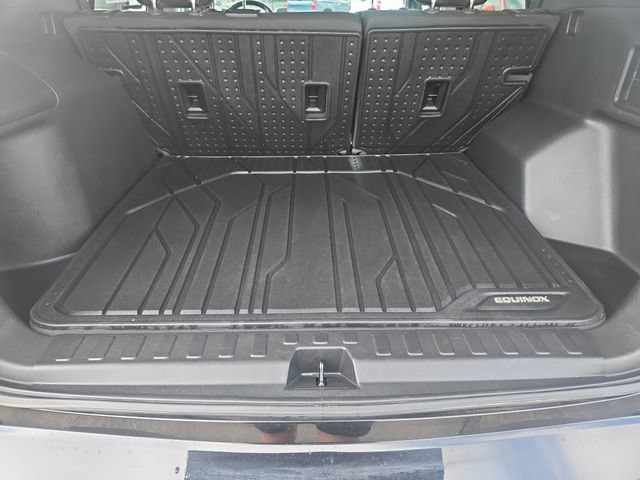 Used 2020 Chevrolet Equinox LT w/ Driver Convenience Package FWD image 23