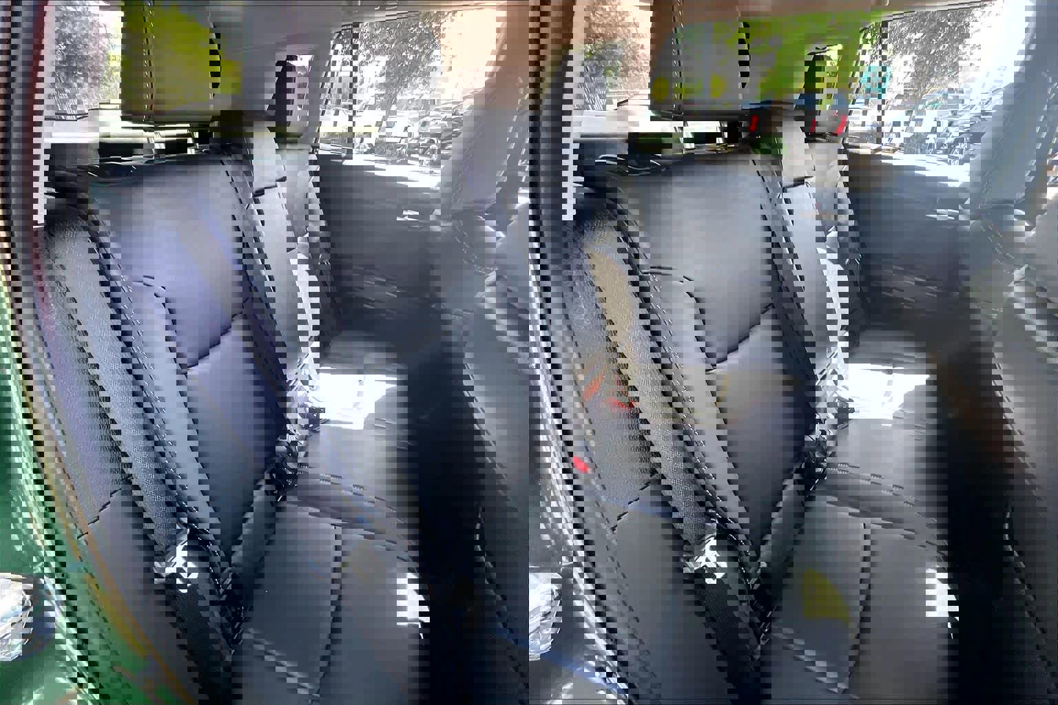 Used 2022 Toyota Corolla Cross XLE w/ Convenience Package image 20