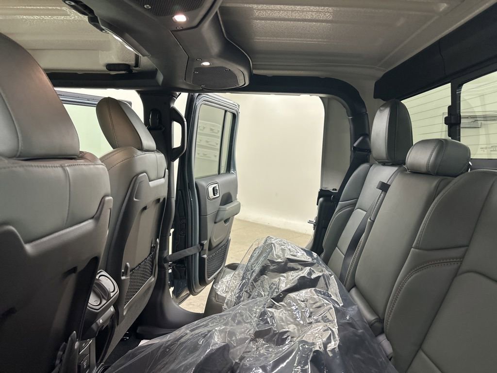 New 2026 Jeep Gladiator Mojave image 29