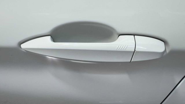 Used 2020 BMW X1 sDrive28i w/ Convenience Package image 11