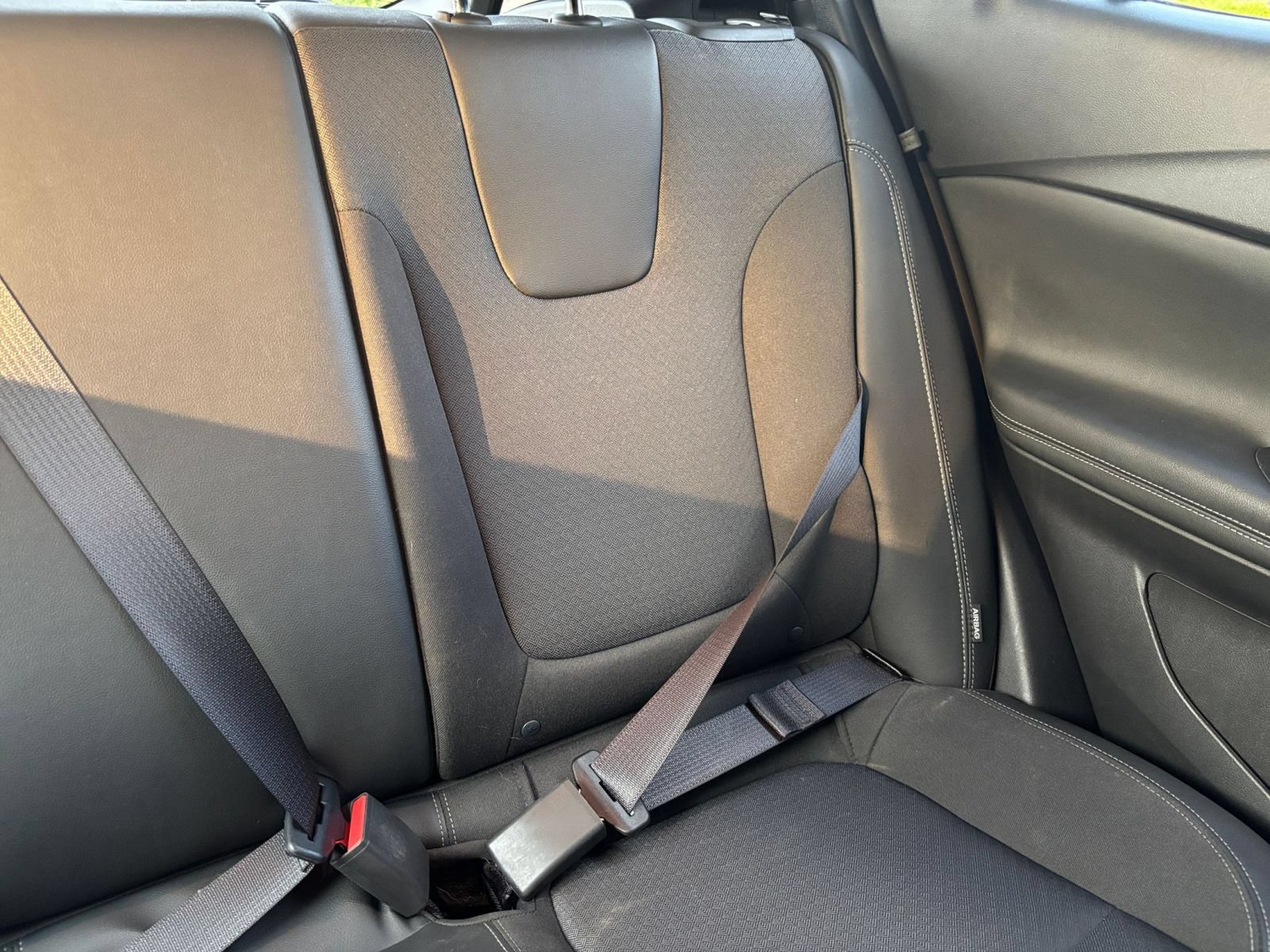 Used 2025 Buick Encore GX Preferred FWD image 35