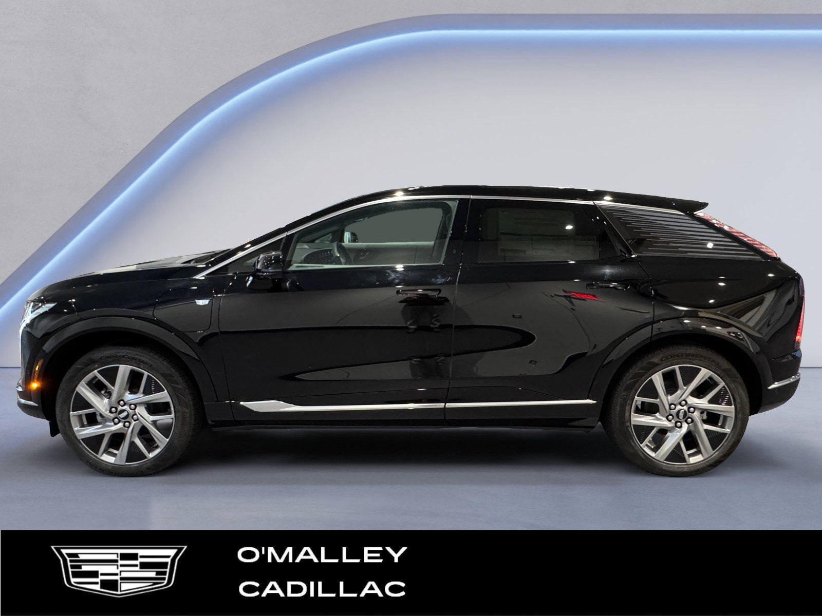New 2026 Cadillac Optiq Luxury 1 w/ LPO, Floor Liner Package AWD/4WD image 2