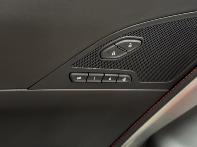 Used 2016 Chevrolet Corvette Z06 w/ 3LZ Preferred Equipment Group image 17