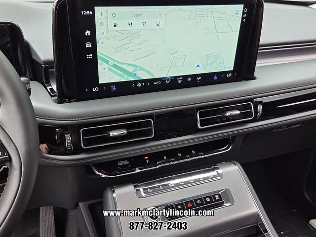 New 2026 Lincoln Aviator AWD w/ Jet Appearance Package image 18