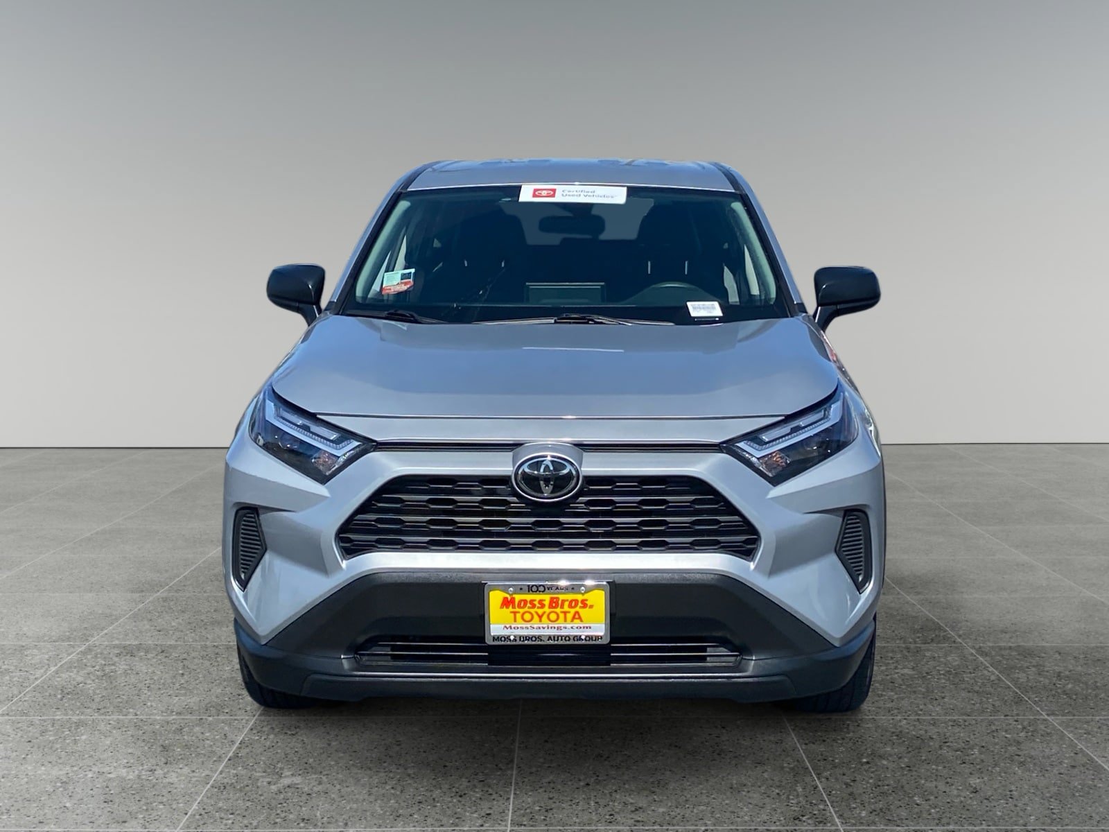 Used 2025 Toyota RAV4 LE AWD/4WD image 8