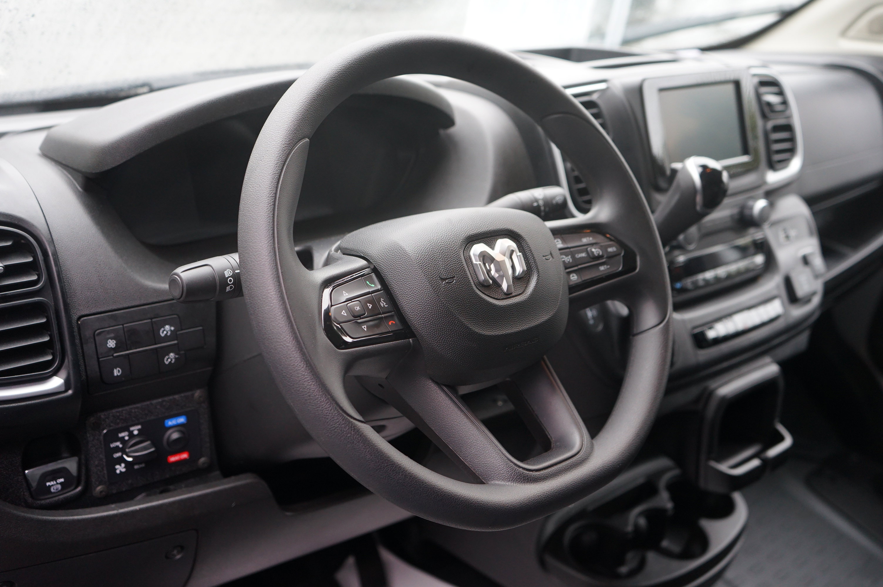 Used 2024 RAM ProMaster 1500 w/ Quick Order Package 22G SLT FWD image 19