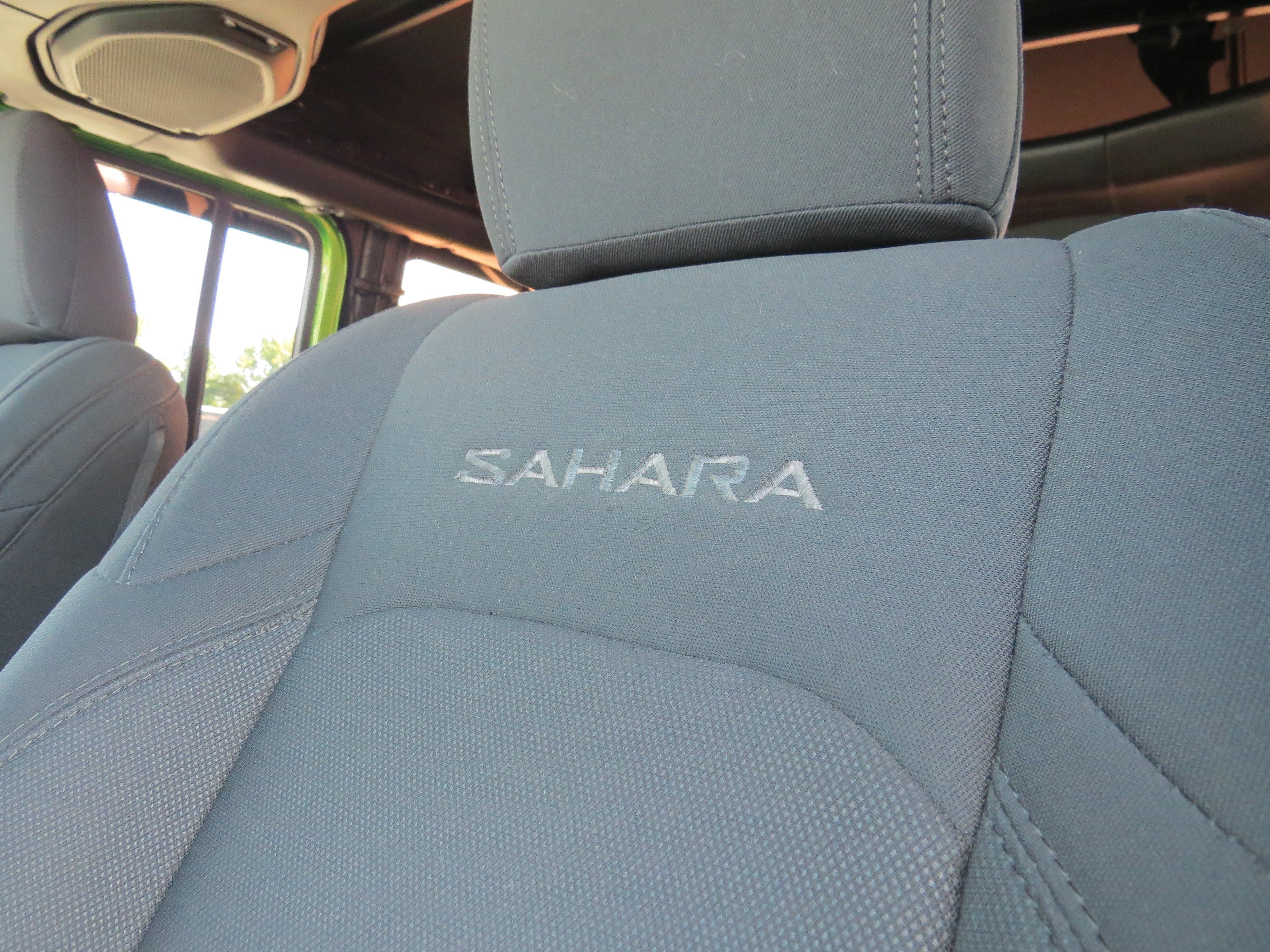 Used 2019 Jeep Wrangler Unlimited Sahara w/ Safety Group image 20