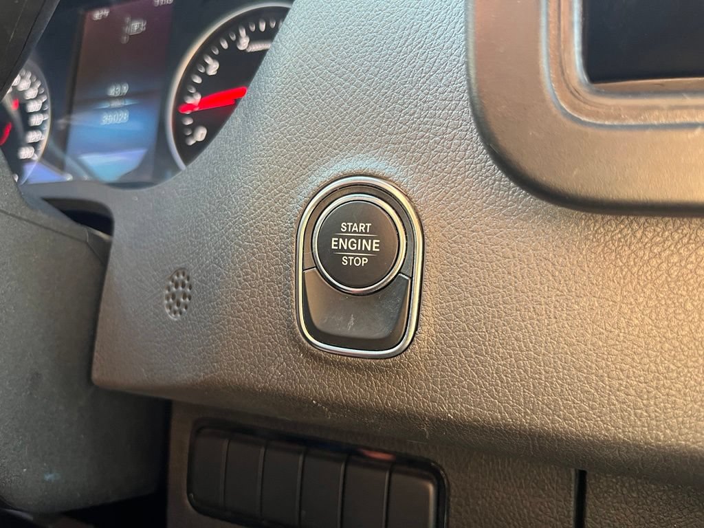 Used 2023 Mercedes-Benz Sprinter 2500 image 19