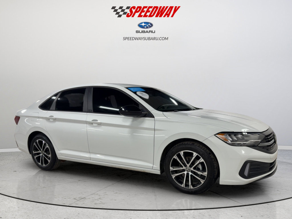 Certified 2024 Volkswagen Jetta Sport image 12