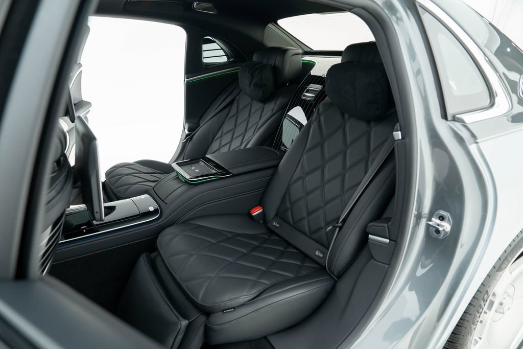 Used 2024 Mercedes-Benz Maybach S 580 4MATIC image 42