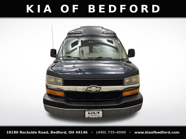 Used 2007 Chevrolet Express 1500 w/ Preferred Equipment Group RWD image 2