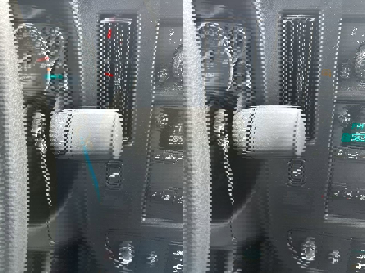 Used 2024 GMC Savana 2500 w/ Driver Convenience Package image 19