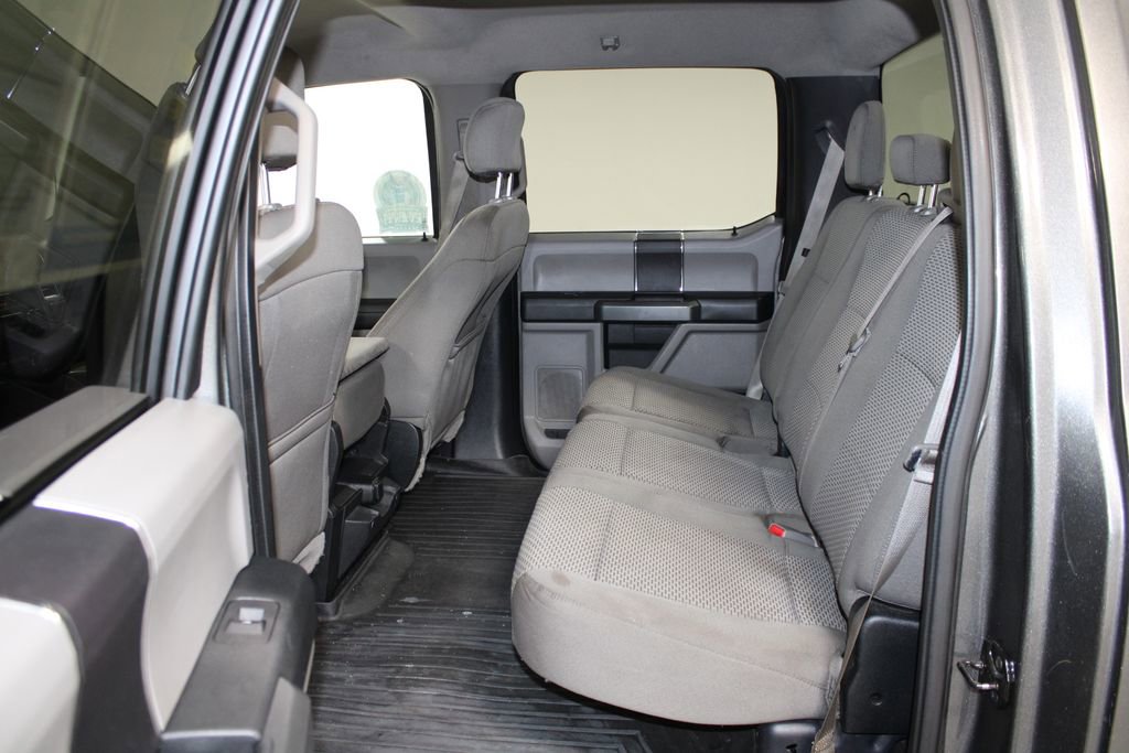 Used 2016 Ford F150 XLT image 24