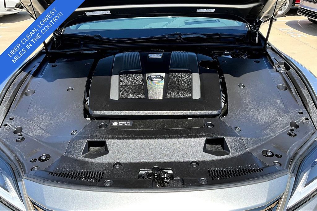 Used 2024 Lexus LS 500 F Sport w/ Dynamic Handling Package image 13