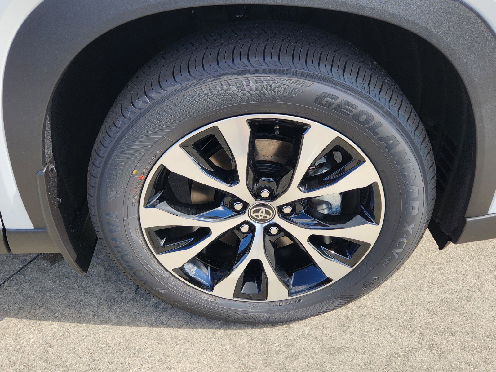 New 2026 Toyota Grand Highlander AWD Hybrid image 14