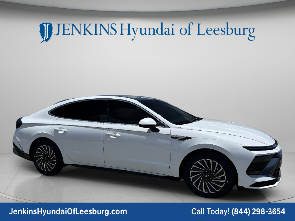 New 2026 Hyundai Sonata Blue FWD image 2