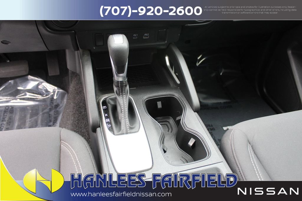 Used 2023 Nissan Frontier SV w/ Tow Package image 17
