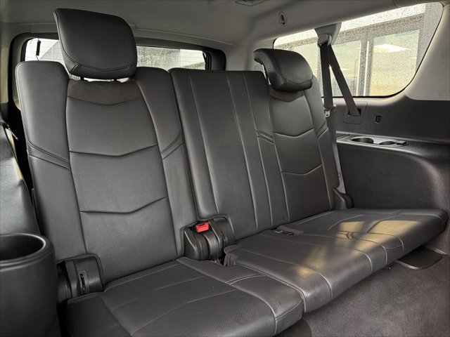 Used 2018 Cadillac Escalade ESV Luxury image 19