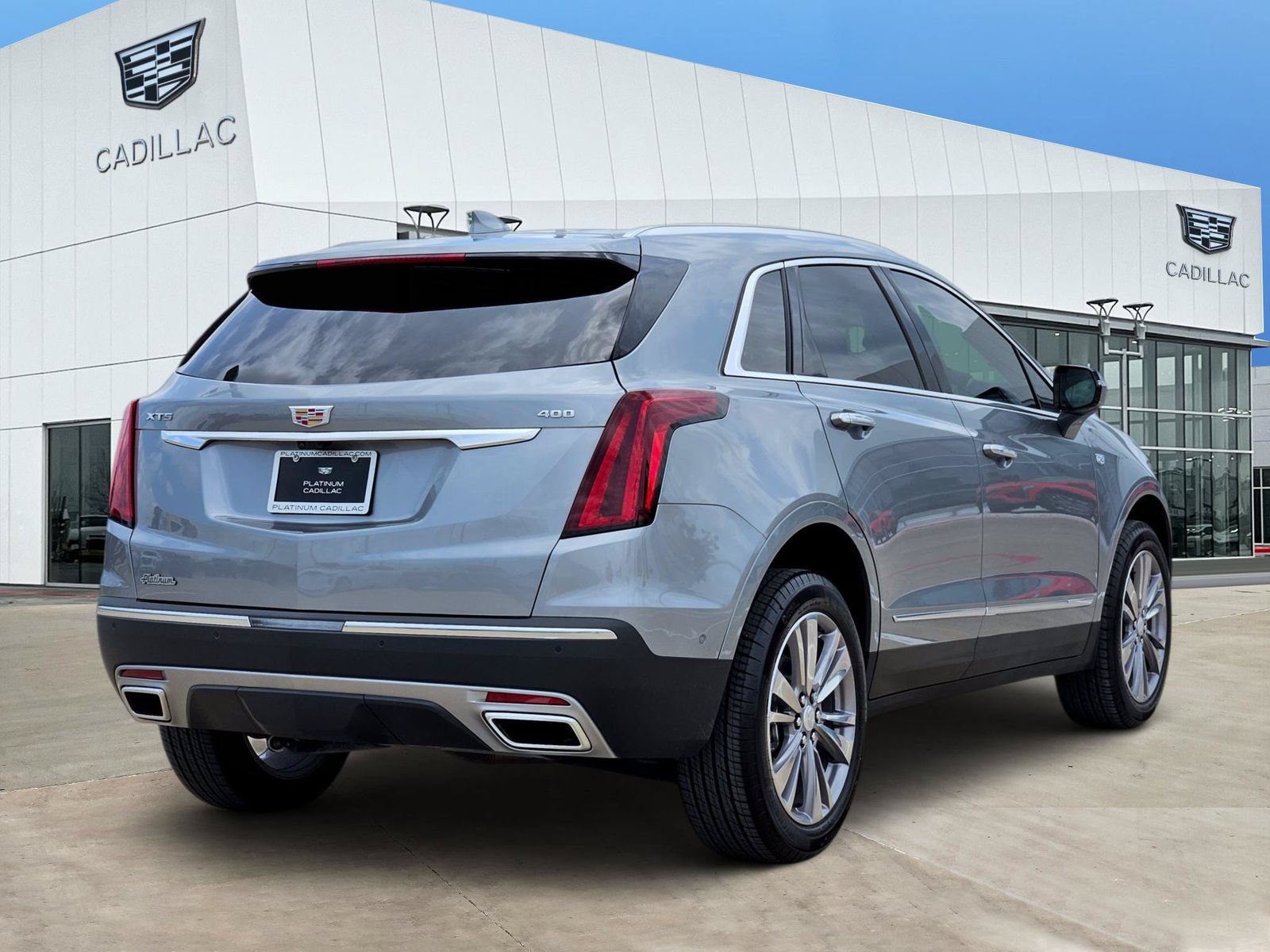 New 2026 Cadillac XT5 Premium Luxury w/ Driver Assist Package FWD image 5