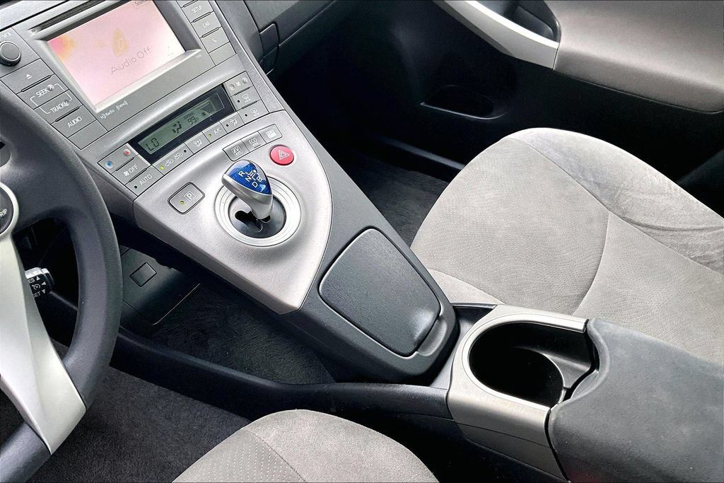 Used 2013 Toyota Prius Three w/ Solar Roof Pkg FWD image 18