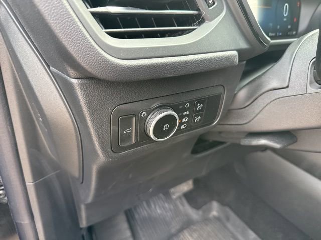 Certified 2025 Ford Escape ST-Line Select w/ Tech Pack #2 image 17