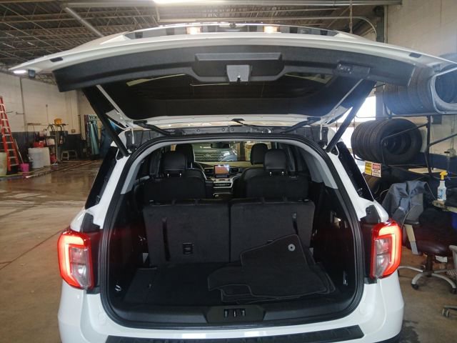 Certified 2023 Ford Explorer XLT w/ Equipment Group 202A image 46