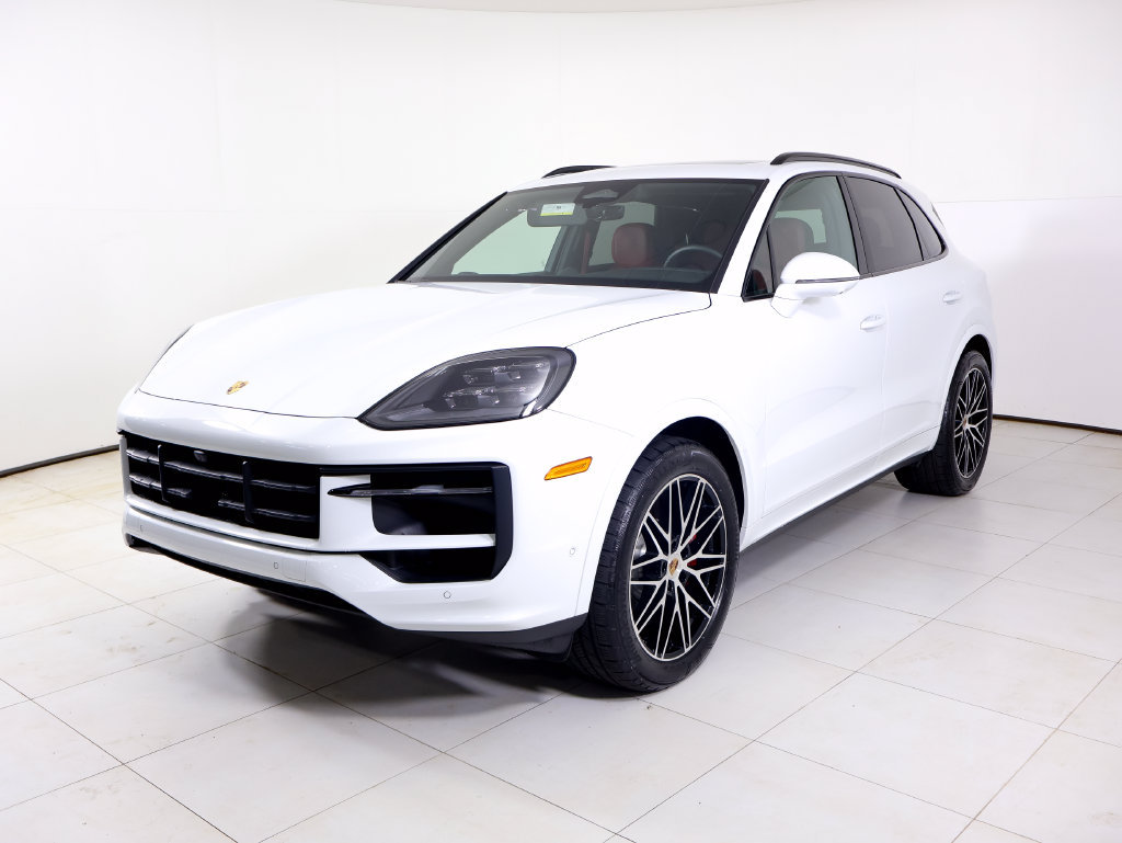 Certified 2026 Porsche Cayenne S w/ Premium Package Plus AWD/4WD image 1