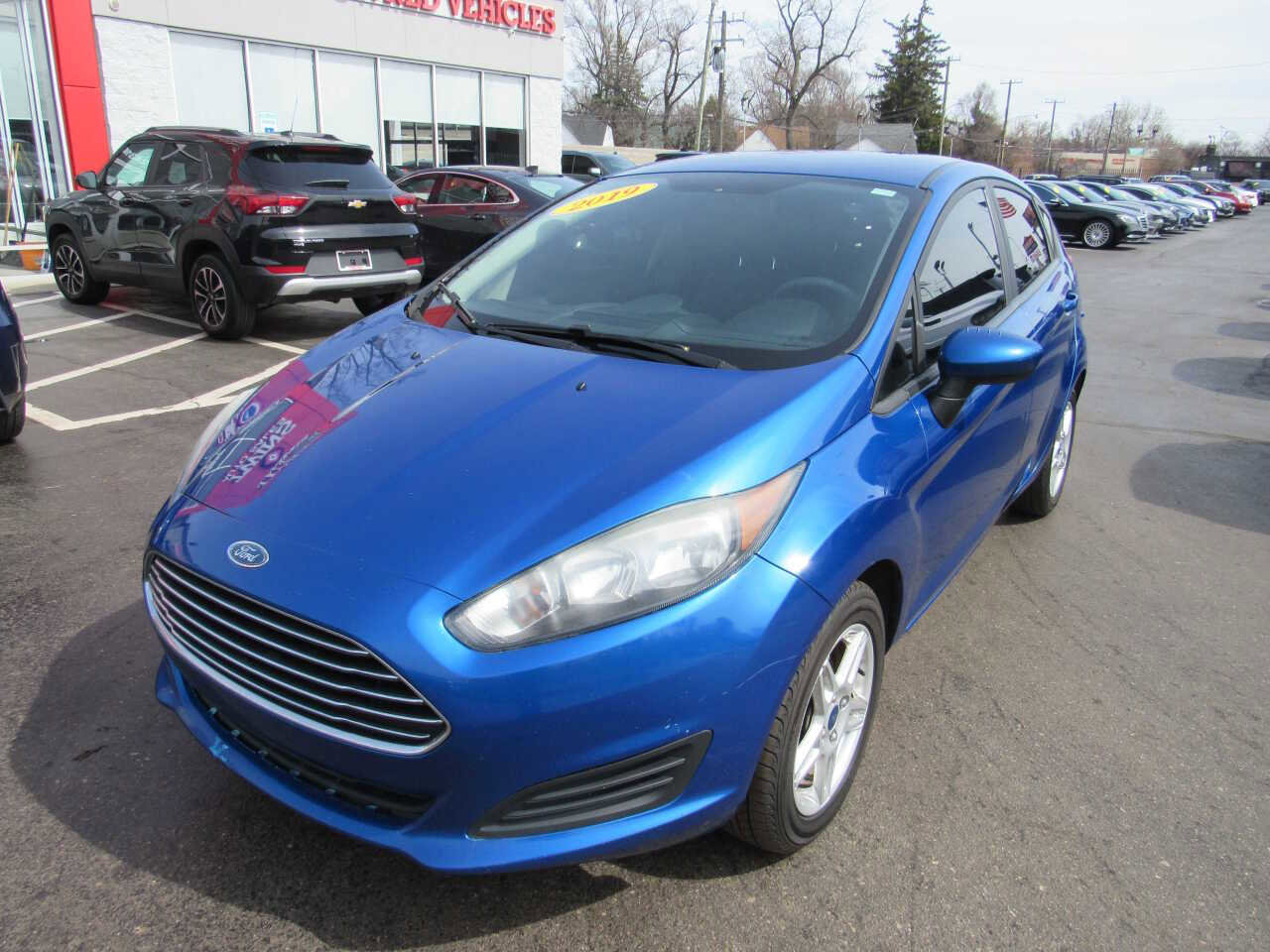 Used 2019 Ford Fiesta SE image 1