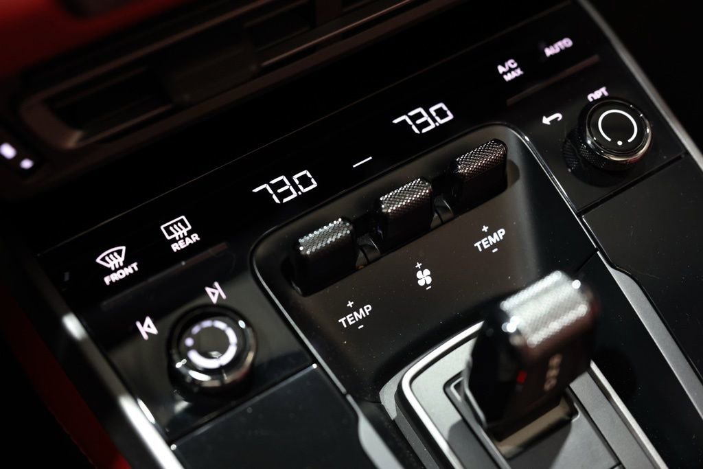 Used 2021 Porsche 911 Targa 4S image 40